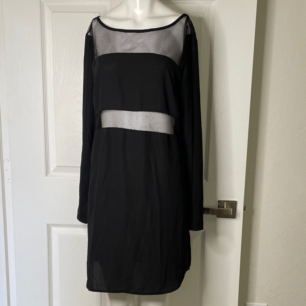 NWT Peppermint Long Sleeve Cut out Mesh Contrast Mini Dress Ceci Palm Beach